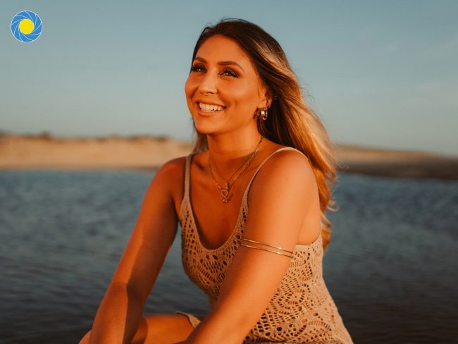femme-plage-sunset-landes